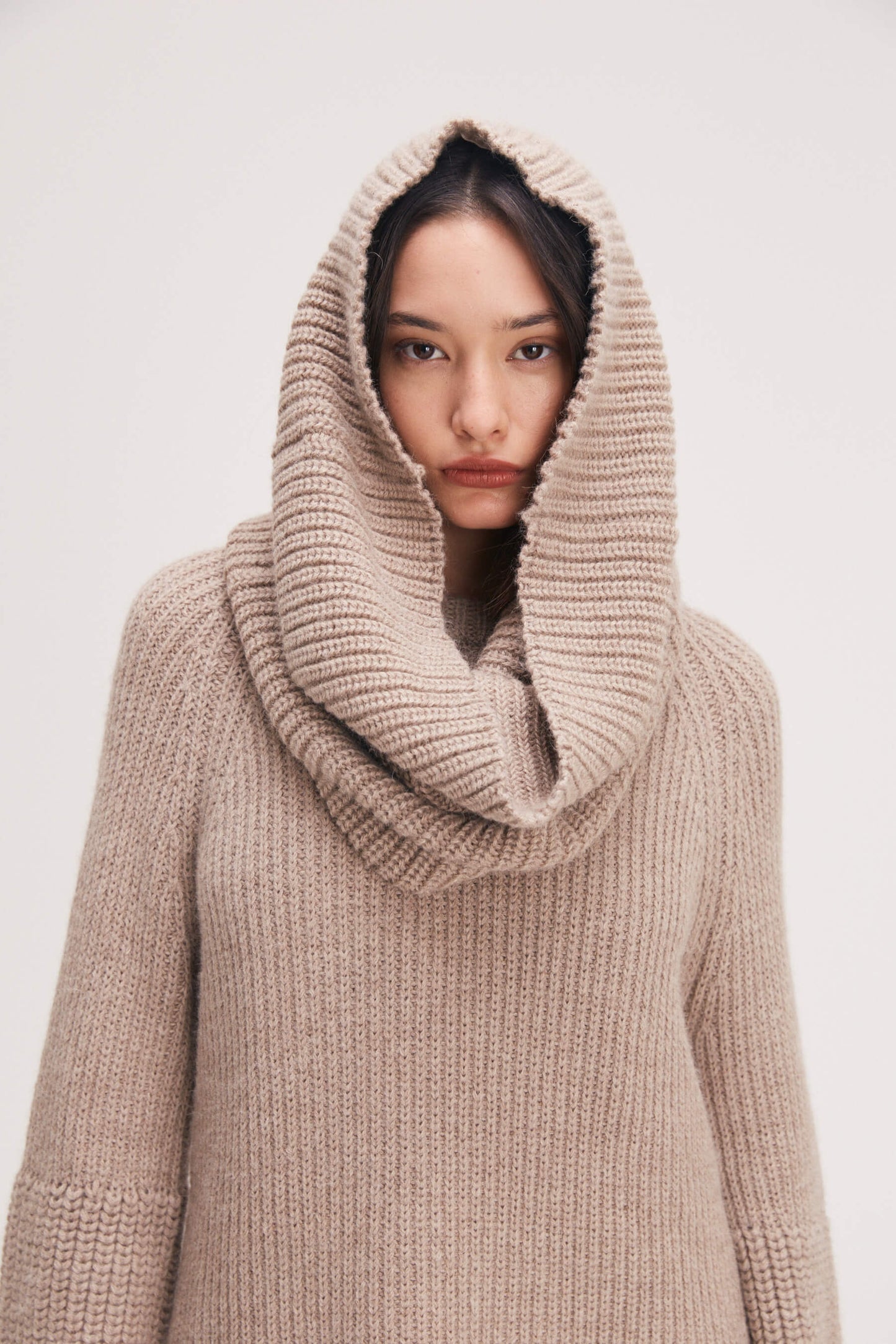 Astrid neck warmer beige